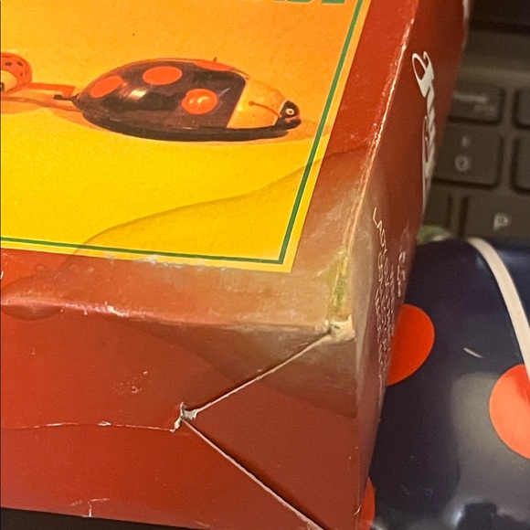 Colorful Ladybug Tin Toy - Picture 7 of 7